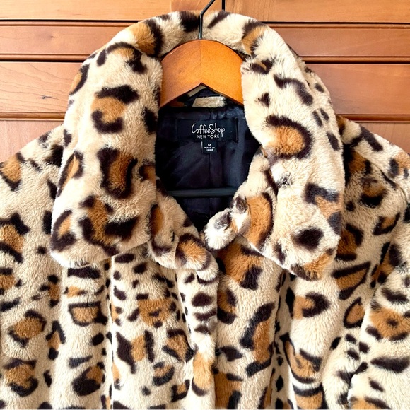 Coffee Shop New York Leopard Print Faux Fur Coat Jacket Size Medium - Picture 6 of 11